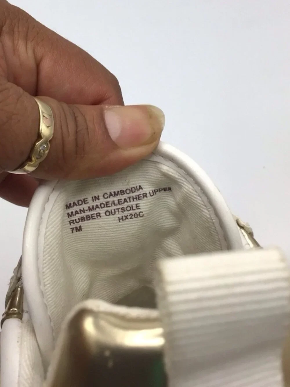 MICHAEL KORS WOMEN'S WEDGE PLATFORM TRAINER SNEAKERS SIZE 7M NEW